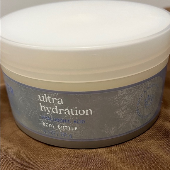 Bath & Body Works Other - Bath and Bodyworks Ultra Hydration Body Butter NWT!